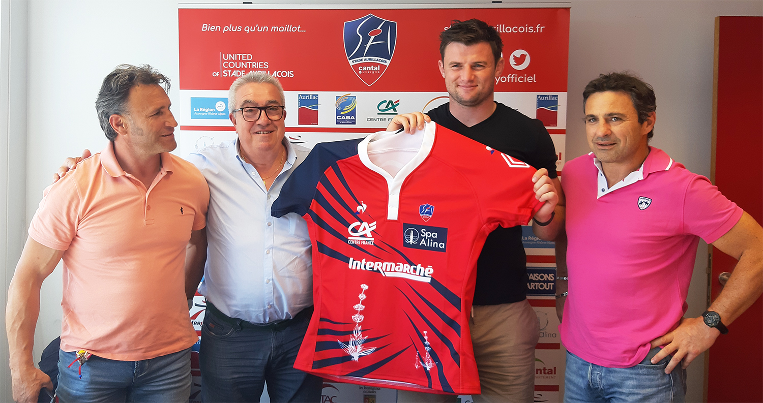 Eoghan Masterson signe à Aurillac